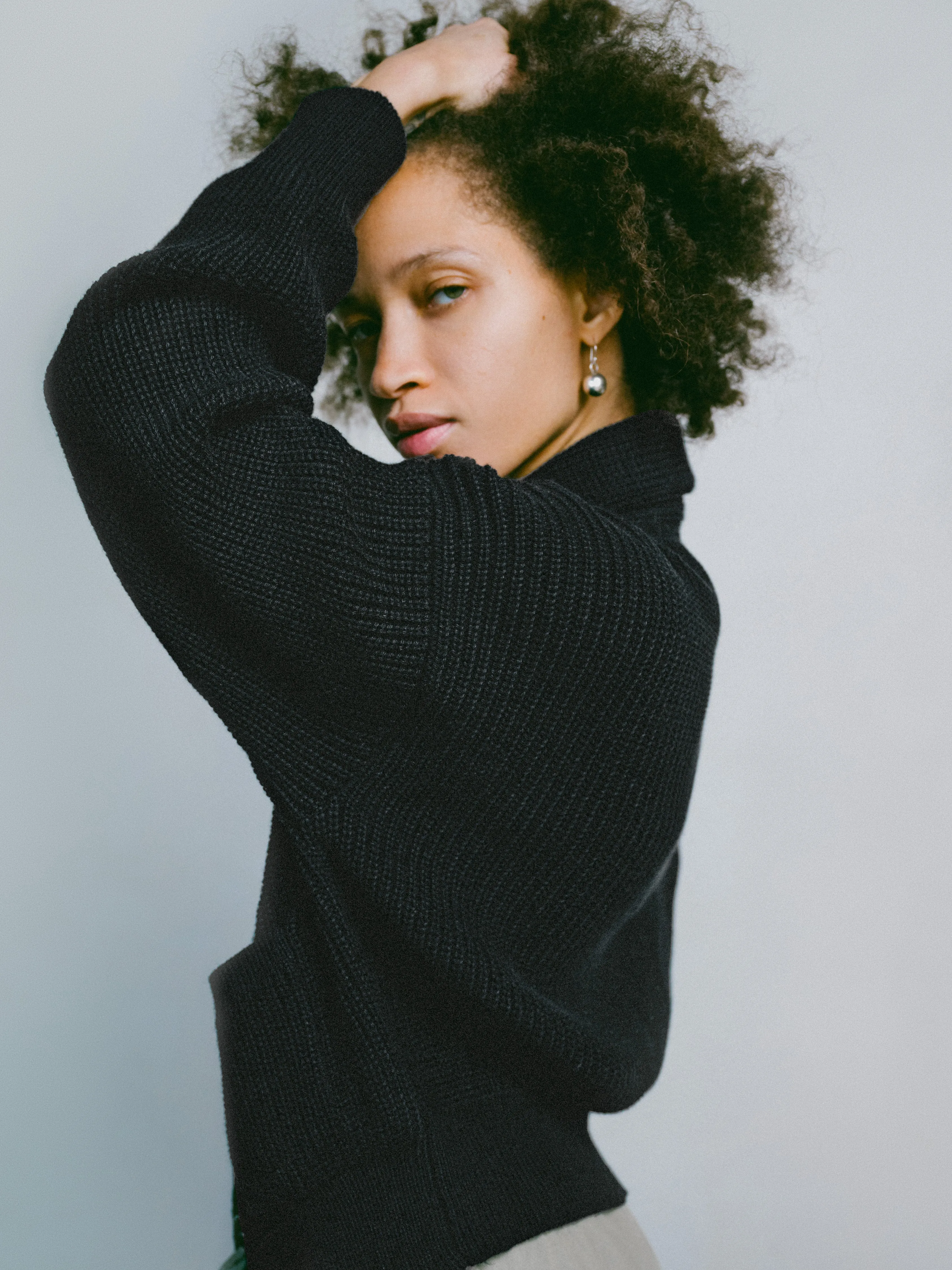 Sloan Cardigan, Organic Tanguis Cotton, Soft Black