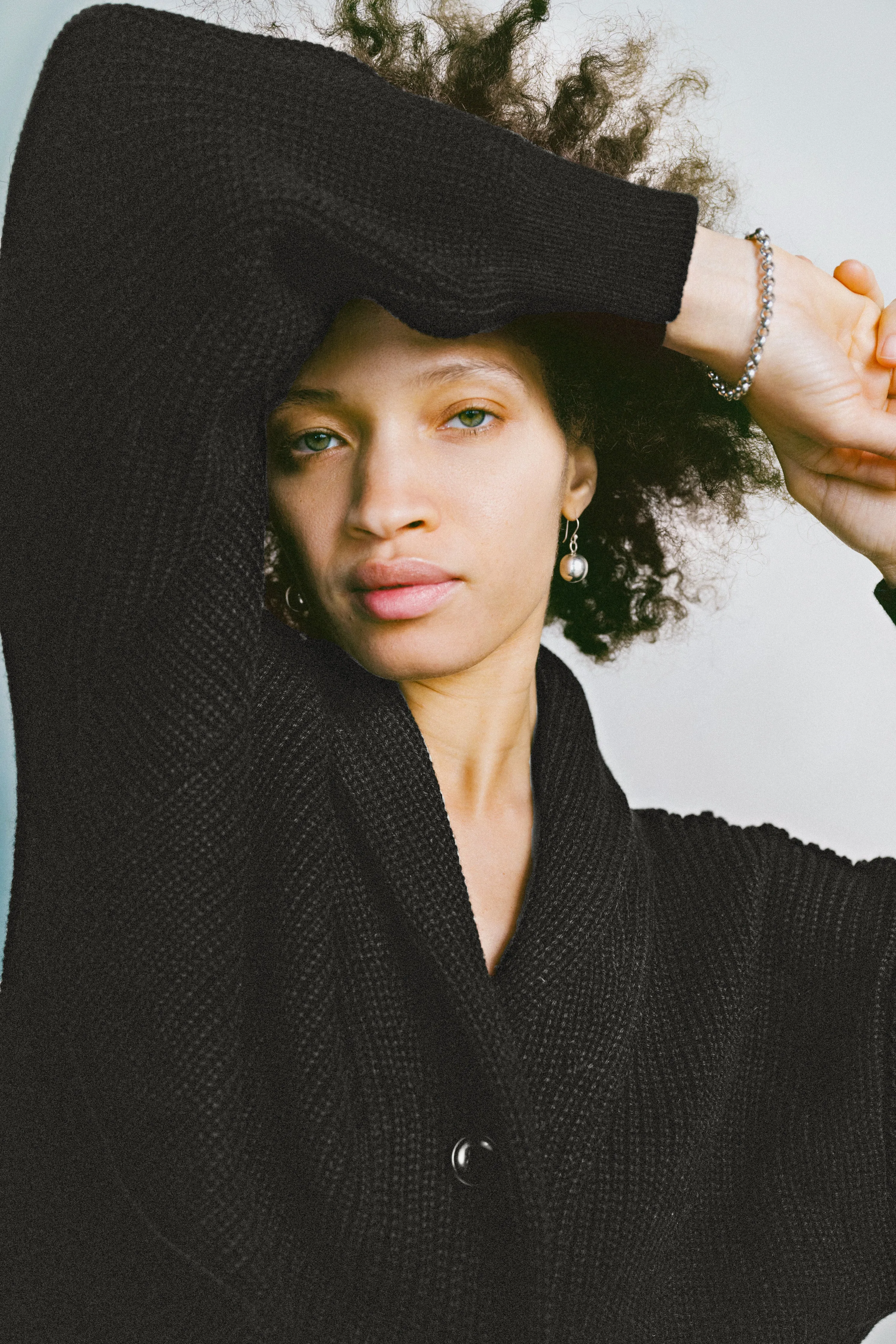 Sloan Cardigan, Organic Tanguis Cotton, Soft Black