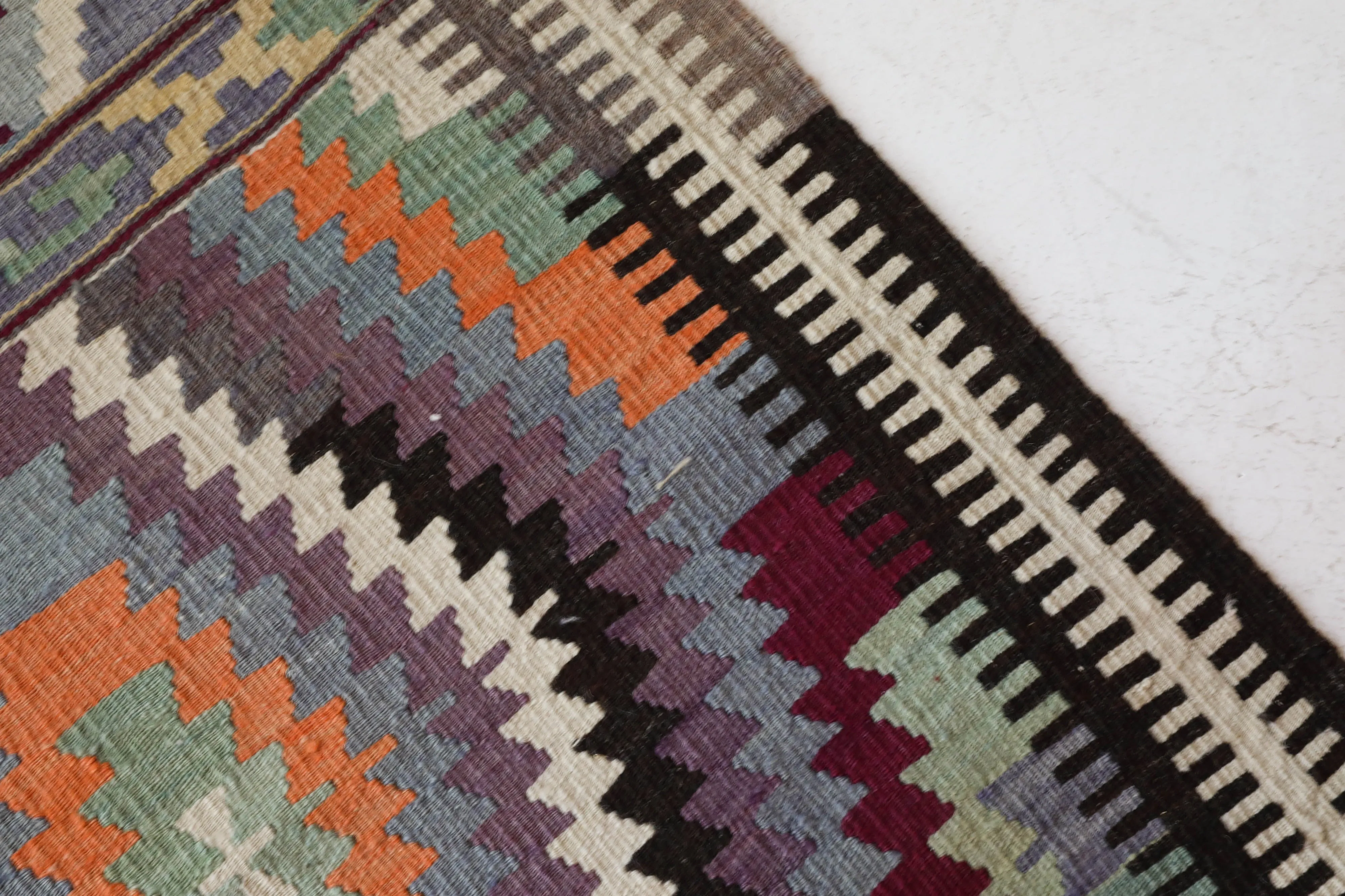 Vintage Antalya Barak Kilim Rug 5'10"x8'